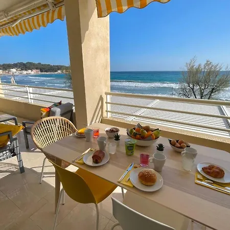 Sublime 89m Front De Mer With 2 Balconies 아파트 라센느쉬르메르